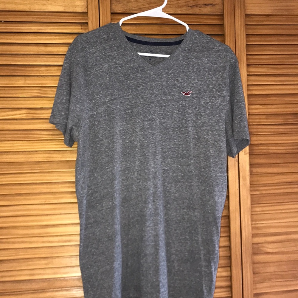 Hollister V-neck T-Shirt